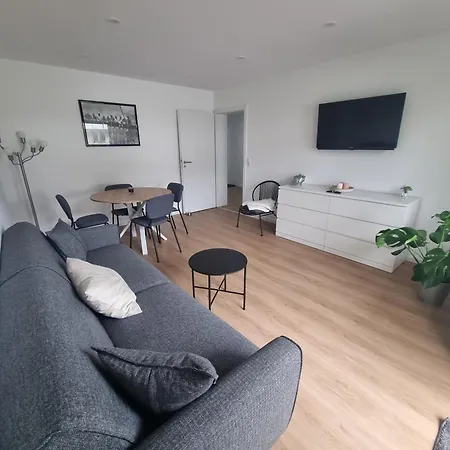Lejlighed ~ferienwohnung / Hd~ Sandhausen
